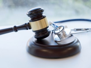 Gavel and medical device